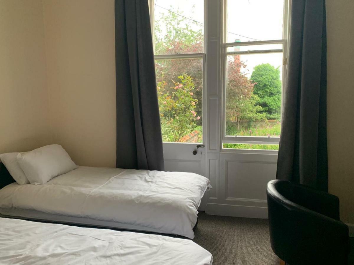 Mayfair Guest House EDI Kültér fotó
